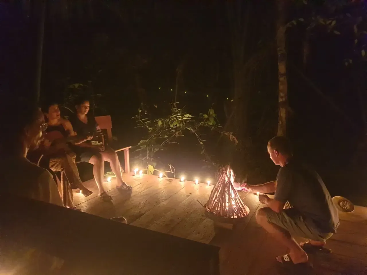 Life at Ayaselva — a moment from the jungle, the maloka, or a retreat.