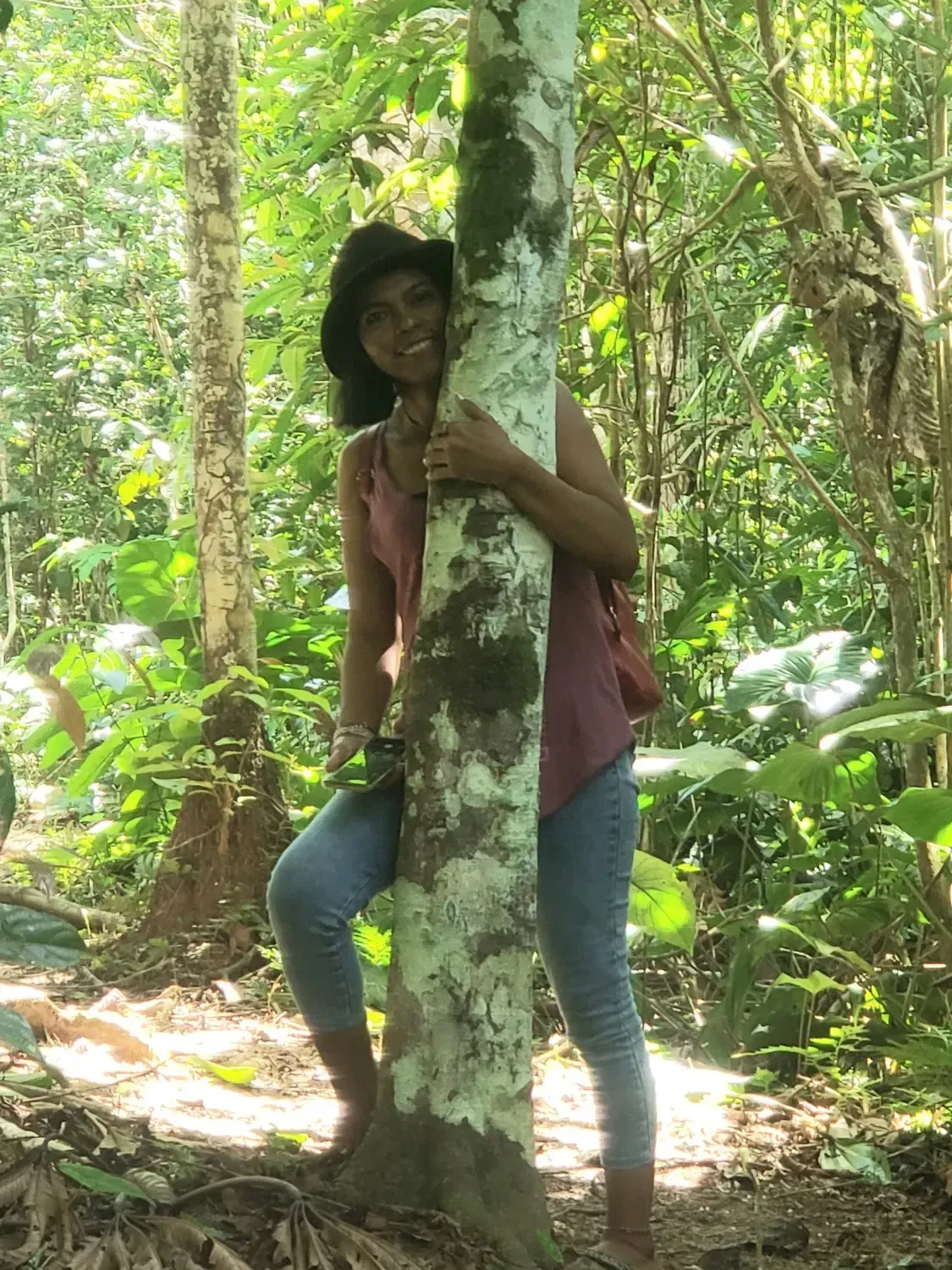 Life at Ayaselva — a moment from the jungle, the maloka, or a retreat.