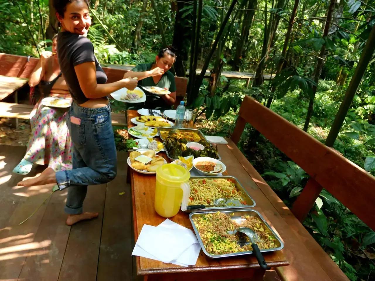 Life at Ayaselva — a moment from the jungle, the maloka, or a retreat.